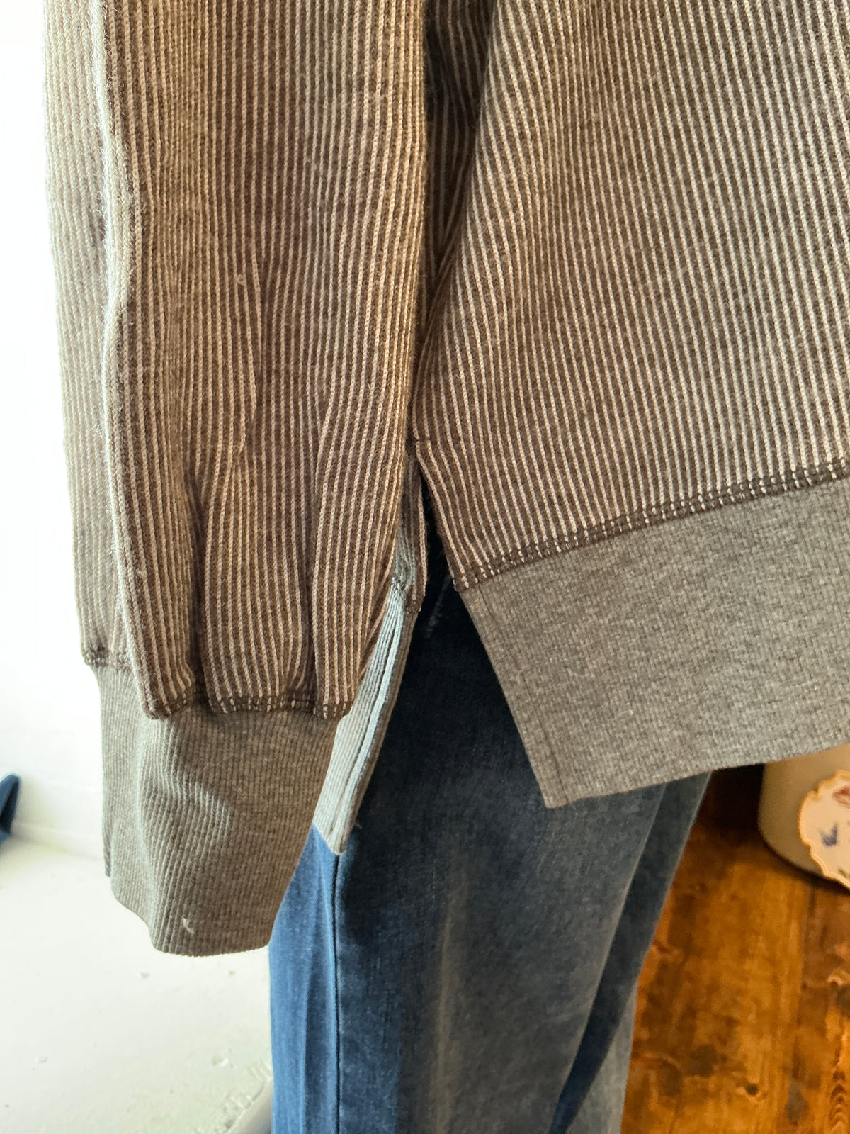 Plus Oversized Exposed Stitching Top