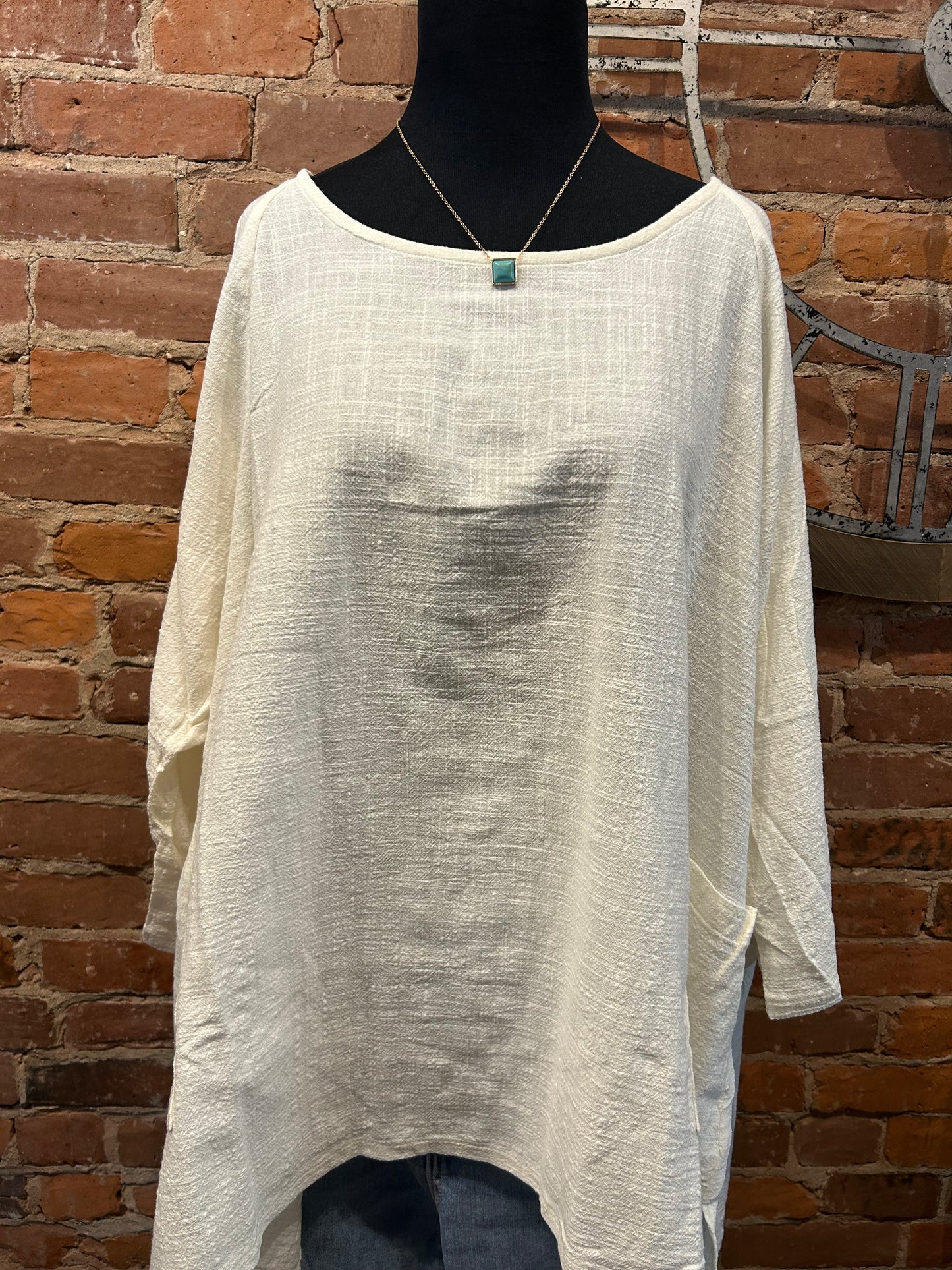 Linen Scoop Neck Top Plus