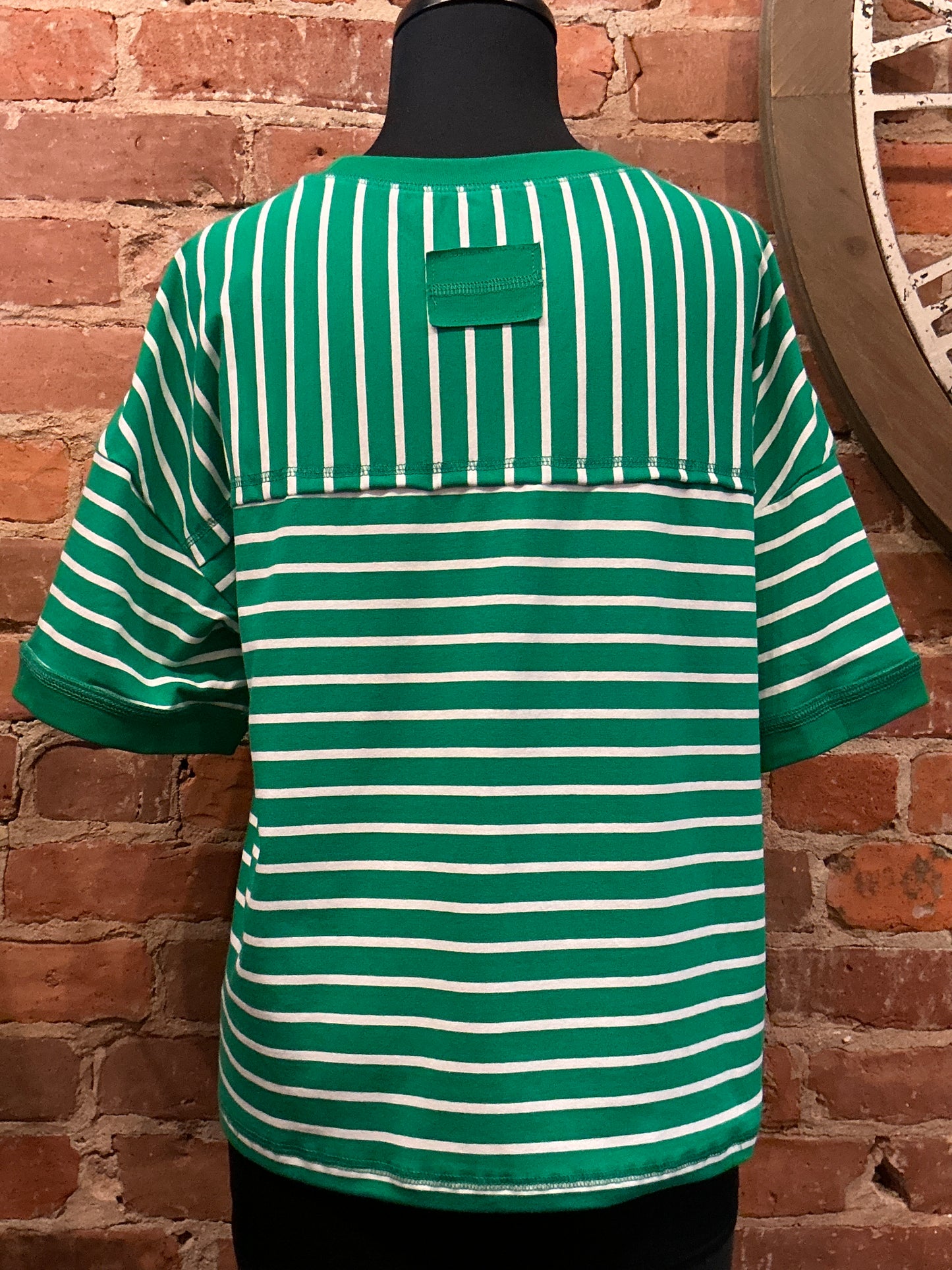 Exposed Stitch stripe Top