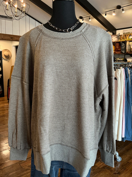 Plus Oversized Exposed Stitching Top