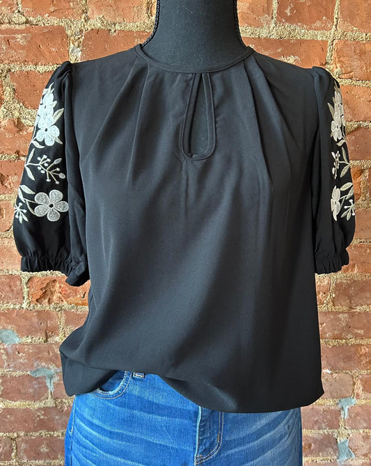 Floral Key Hole Neckline with Puff Sleeve Blouse